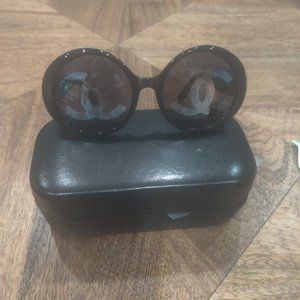Chanel 1993 Black CC Logo Round Lens Sunglasses new $3500